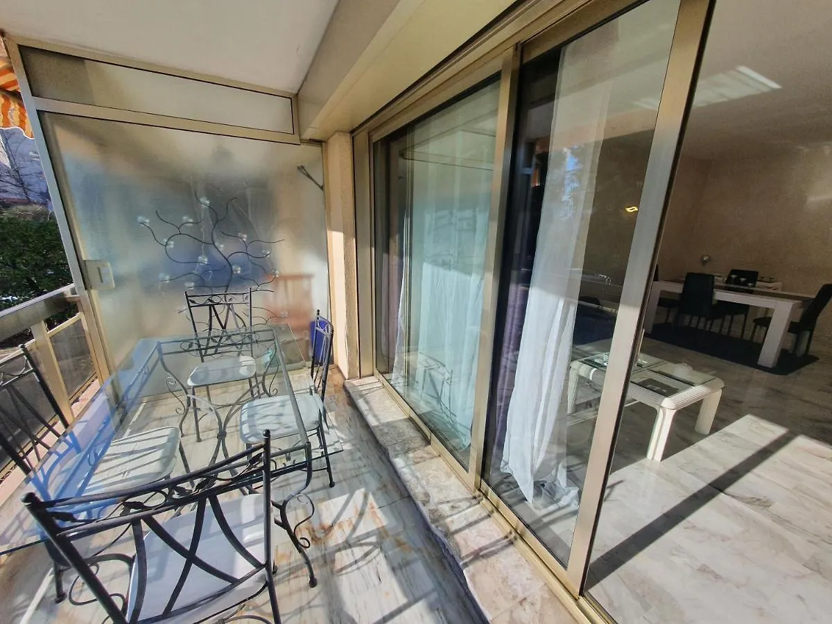 Apartment Proche Croisette , Appartement De 85M Avec 2 Chambres