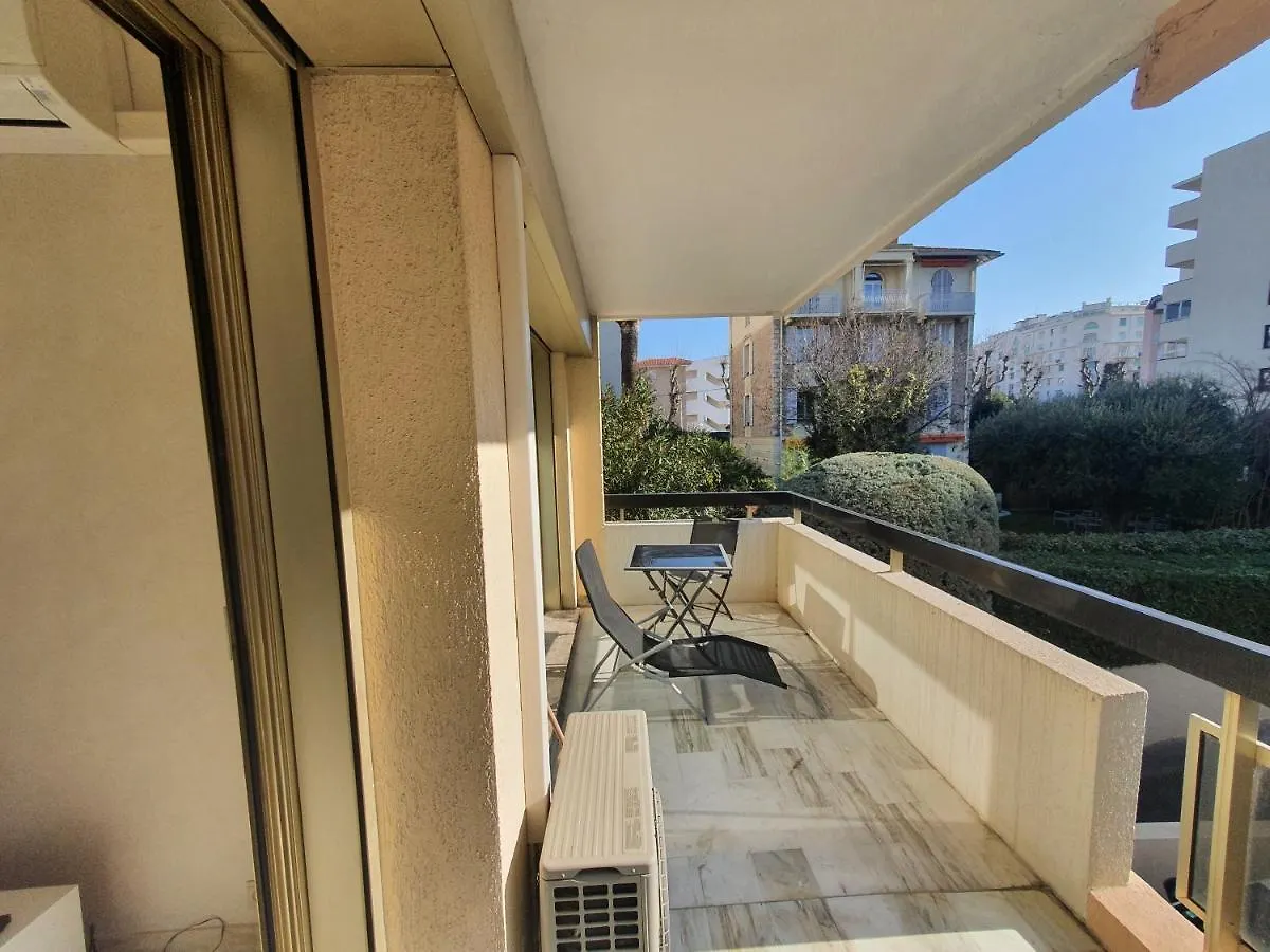 Apartment Proche Croisette , Appartement De 85M Avec 2 Chambres France